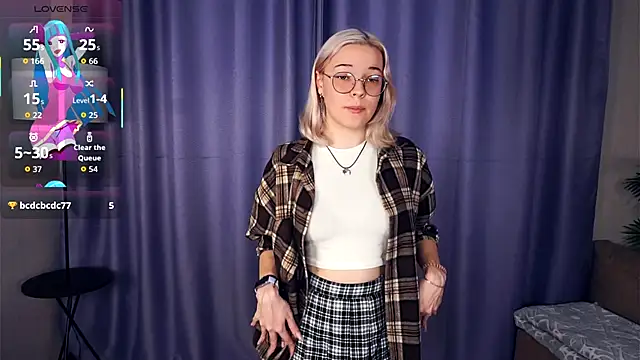 Snapshot of EdaKirkIin chatting on 23, 11, 2025 EdaKirkIin online show from 23, 11, 2025