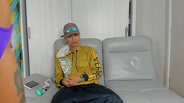 Snapshot of Something_pork4 chatting on 12, 10, 2025 Something pork4 online show from 12, 10, 2025