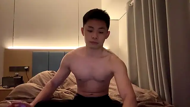 Snapshot of jensenyep chatting on 5, 12, 2025 jensenyep online show from 5, 12, 2025