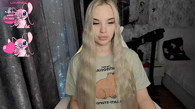 KiraKrox online show from 20, 11, 2025