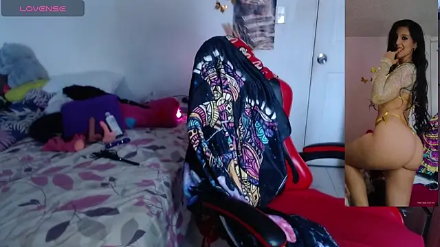 BasmaHernandez online show from 17, 4, 2026