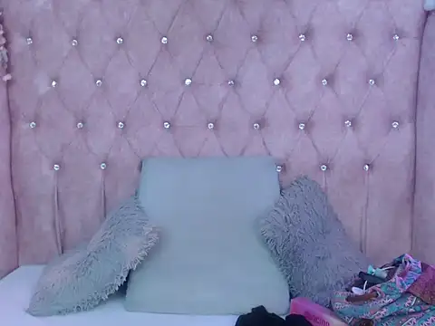 Snapshot of Jessica_Carter_01 chatting on 6, 11, 2025 Jessica Carter 01 online show from 6, 11, 2025