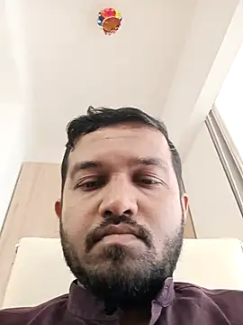 Snapshot of VJ17 chatting on 28, 10, 2025 VJ17 online show from 28, 10, 2025