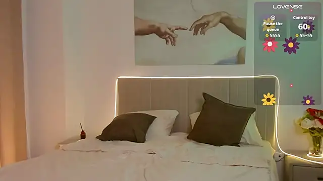 Lisa Blossom online show from 2, 10, 2025