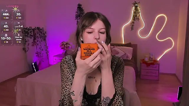 Lisa Blossom online show from 1, 6, 2026