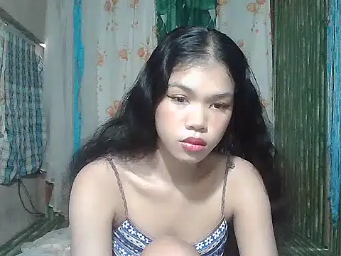 Snapshot of Sweetestsiner chatting on 12, 2, 2026 Sweetestsiner online show from 12, 2, 2026