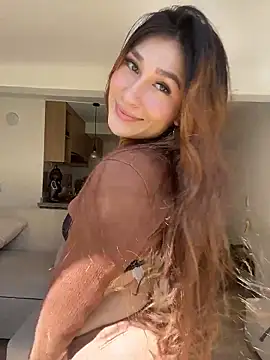 Isa Villamarin online show from 9, 10, 2025