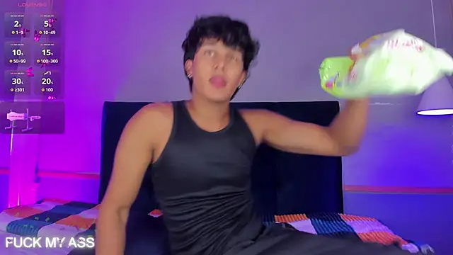 Leo Savage  online show from 14, 9, 2025