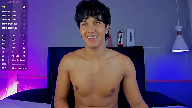 Leo Savage  online show from 16, 11, 2025