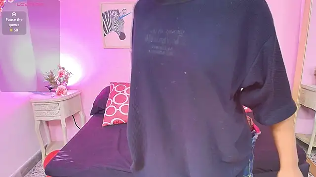 Snapshot of Nahomi_Rivera chatting on 13, 9, 2025 Nahomi Rivera online show from 13, 9, 2025