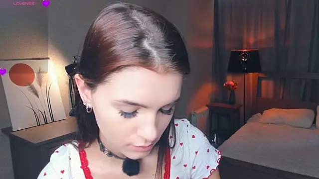 Snapshot of TeriRipka chatting on 10, 9, 2025 TeriRipka online show from 10, 9, 2025