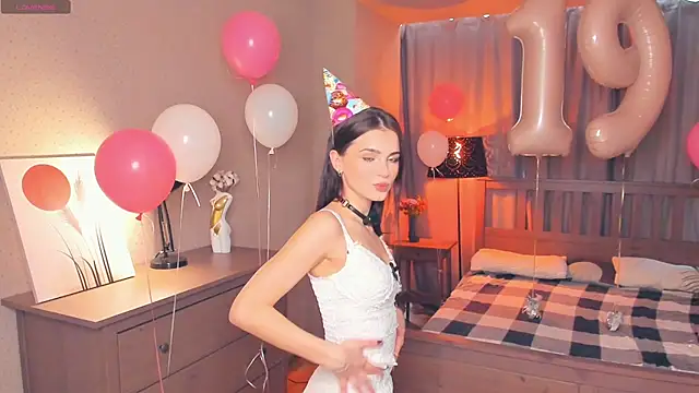 Snapshot of TeriRipka chatting on 17, 10, 2025 TeriRipka online show from 17, 10, 2025
