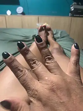 ju muniz01 online show from 22, 9, 2025