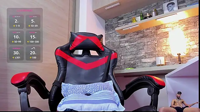 Snapshot of Theimperialboys_ chatting on 25, 10, 2025 Theimperialboys online show from 25, 10, 2025