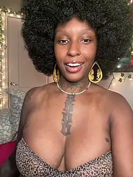 MistiSavannah online show from 8, 6, 2026