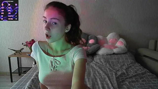 Snapshot of eskatmi chatting on 11, 9, 2025 eskatmi online show from 11, 9, 2025