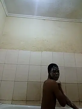 sweetdickboy2 online show from 18, 4, 2026