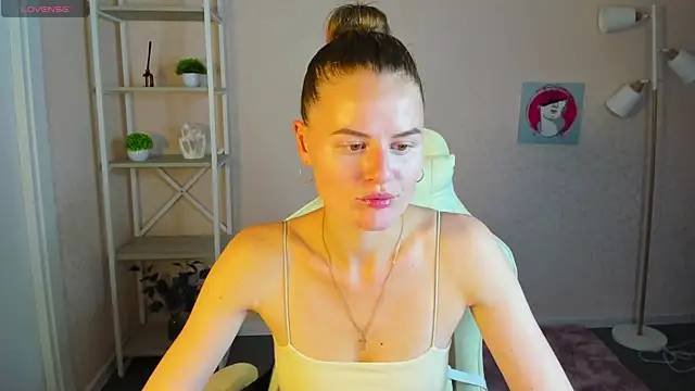 Wanda Gomez online show from 15, 9, 2025