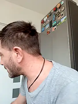 Alexdaniel89 online show from 12, 2, 2026