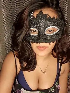 Snapshot of ALEXA_1100 chatting on 16, 11, 2025 ALEXA 1100 online show from 16, 11, 2025