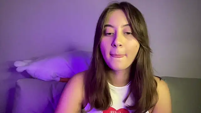 Snapshot of StellarAlice chatting on 30, 10, 2025 StellarAlice online show from 30, 10, 2025