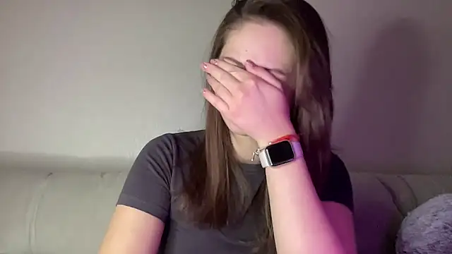 StellarAlice online show from 10, 3, 2026