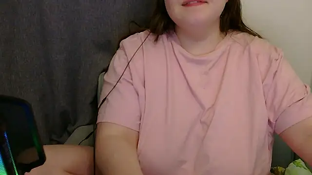 brattyprincessemma online show from 13, 2, 2026