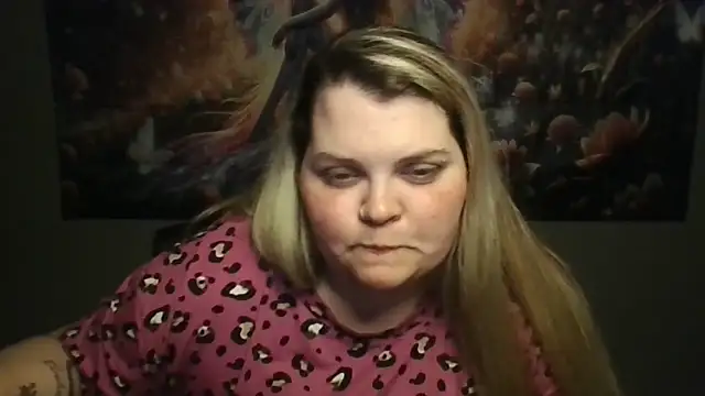 Prettyeyefairy online show from 7, 11, 2025