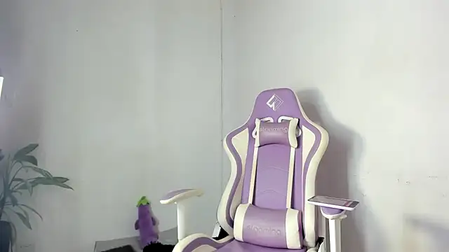 Valery mz online show from 7, 11, 2025