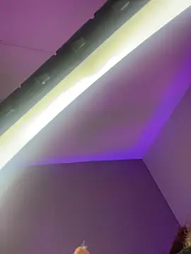 dreamleah  online show from 8, 3, 2026