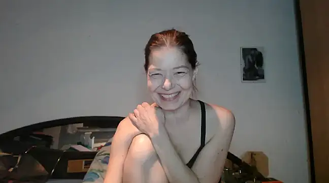 Snapshot of SexySarah177 chatting on 26, 2, 2025 SexySarah177 online show from 26, 2, 2025