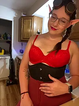 Mommasaurrex online show from 23, 9, 2025