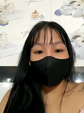 Snapshot of Meowwn chatting on 9, 11, 2025 Meowwn online show from 9, 11, 2025