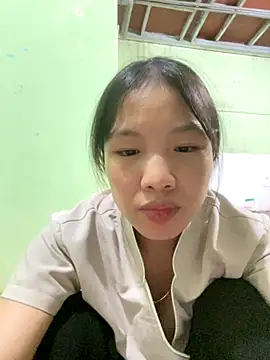 Snapshot of QueenLink chatting on 14, 10, 2025 QueenLink online show from 14, 10, 2025