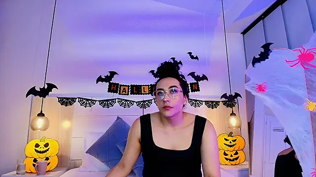 alehia cute online show from 1, 11, 2025