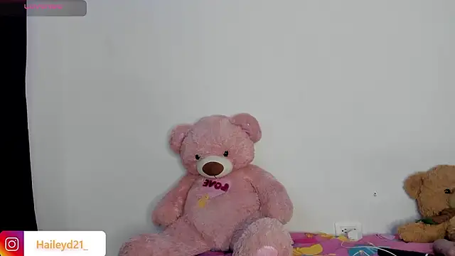 HaileyDuke online show from 11, 3, 2026