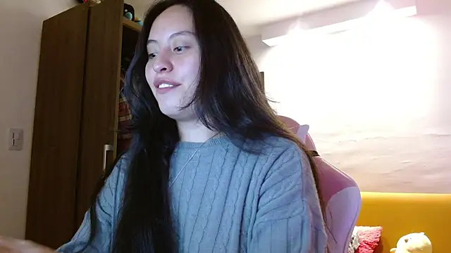 madissooon   online show from 13, 11, 2025