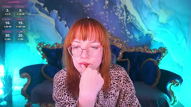 Snapshot of Pixie_Peachh chatting on 14, 12, 2025 Pixie Peachh online show from 14, 12, 2025