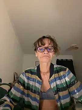 Chris06d22xh online show from 11, 10, 2025