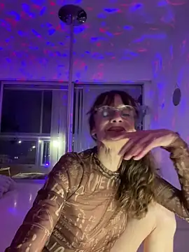 Chris06d22xh online show from 16, 4, 2026