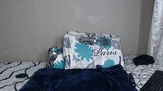 Lunalee online show from 1, 2, 2026