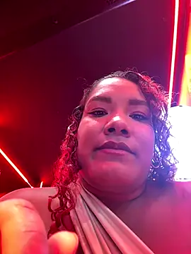 Snapshot of anailynn chatting on 20, 11, 2025 anailynn online show from 20, 11, 2025