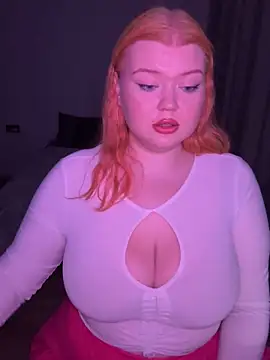 Snapshot of _Adele_Moor_ chatting on 16, 9, 2025  Adele Moor  online show from 16, 9, 2025