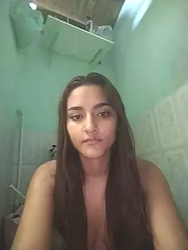 Snapshot of emilyvalencia_1 chatting on 21, 7, 2026 emilyvalencia 1 online show from 21, 7, 2026