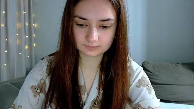 Lelia Vibe online show from 30, 10, 2025