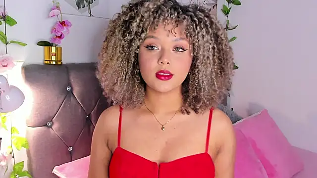 isajonnes18 online show from 24, 10, 2025