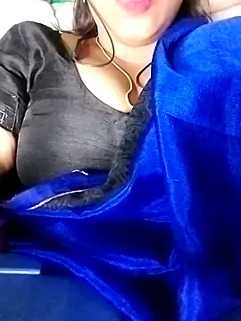 Snapshot of Dimplegirl chatting on 2, 11, 2025 Dimplegirl online show from 2, 11, 2025