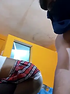 Snapshot of PleasantPassenger9 chatting on 17, 11, 2025 PleasantPassenger9 online show from 17, 11, 2025