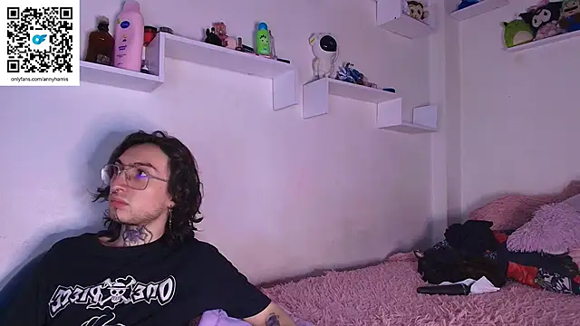 annyharriis online show from 13, 4, 2026