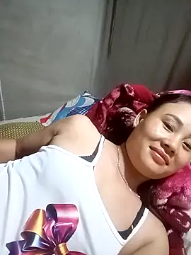 Snapshot of Ruaiuoi chatting on 23, 5, 2026 Ruaiuoi online show from 23, 5, 2026